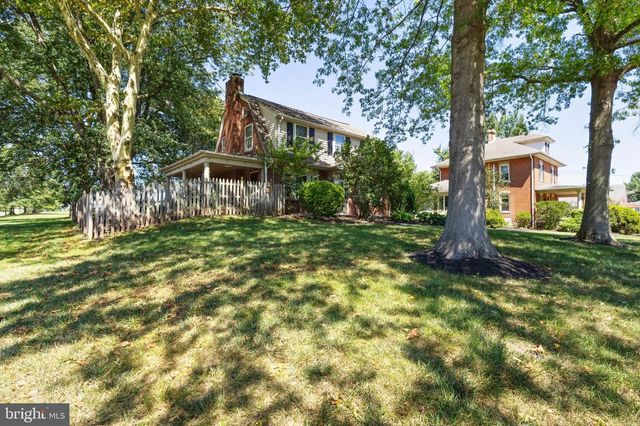 339 MAPLE AVE, Harleysville, PA 19438