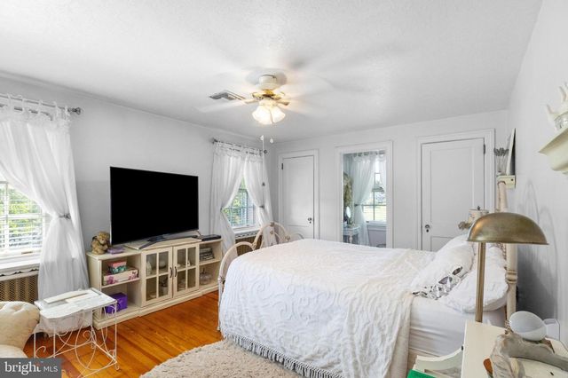 339 MAPLE AVE, Harleysville, PA 19438