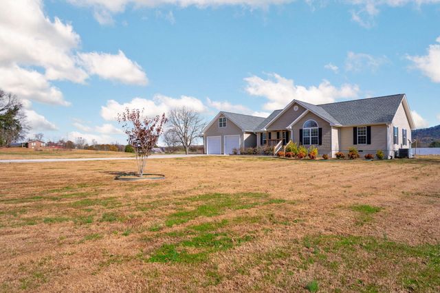 2545 W Armuchee Road, Lafayette, GA 30728