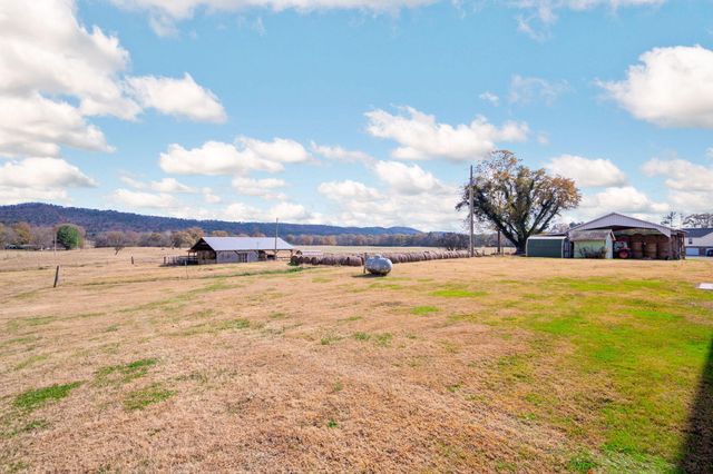 2545 W Armuchee Road, Lafayette, GA 30728