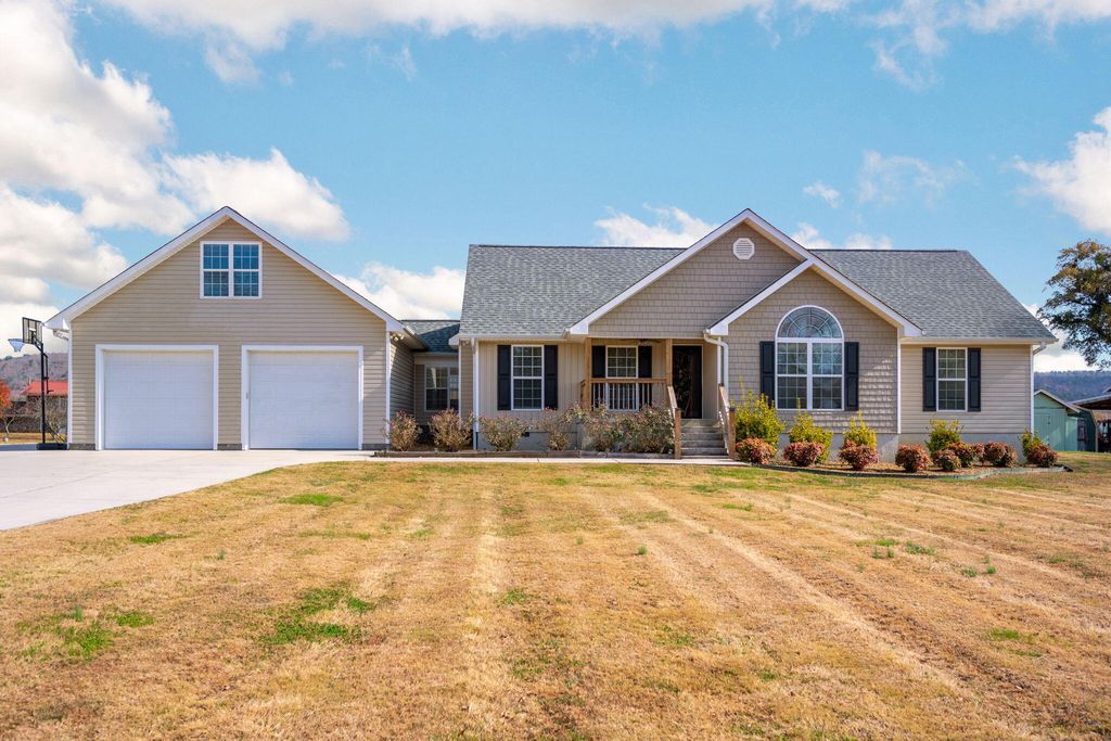 2545 W Armuchee Road, Lafayette, GA 30728