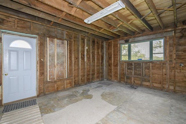 7033 County Highway M, West Bend, WI 53090