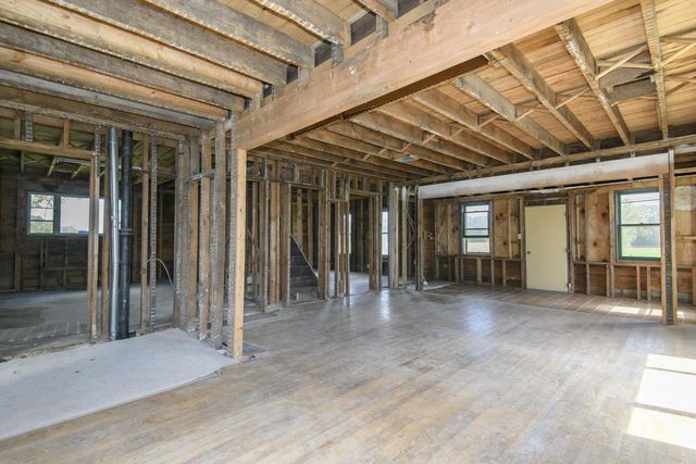 7033 County Highway M, West Bend, WI 53090
