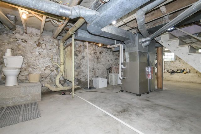 7033 County Highway M, West Bend, WI 53090