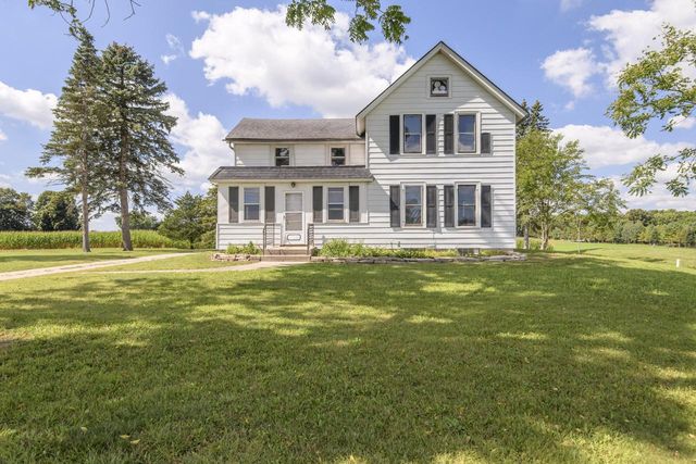 7033 County Highway M, West Bend, WI 53090