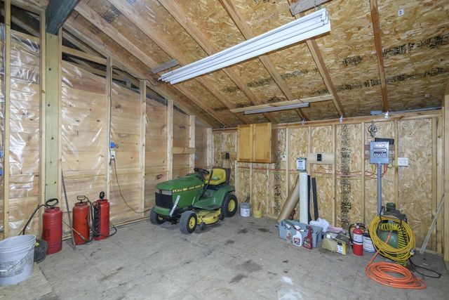 7033 County Highway M, West Bend, WI 53090