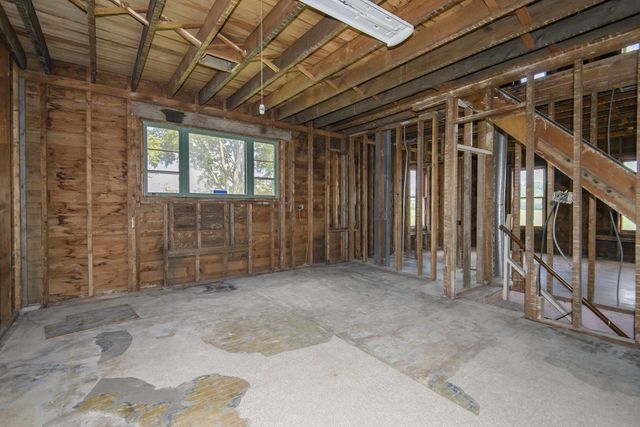 7033 County Highway M, West Bend, WI 53090