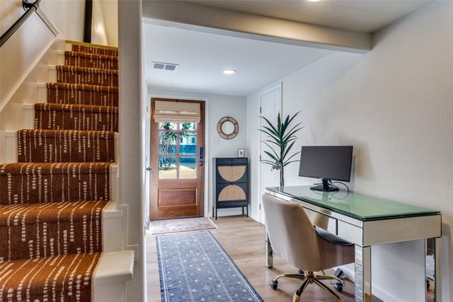 1600 Fairmount Avenue, Fort Worth, TX 76104