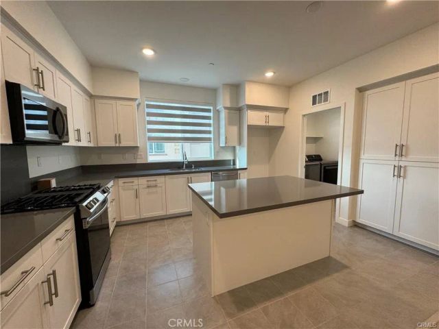 2317 W Broadway 60, Anaheim, CA 92804