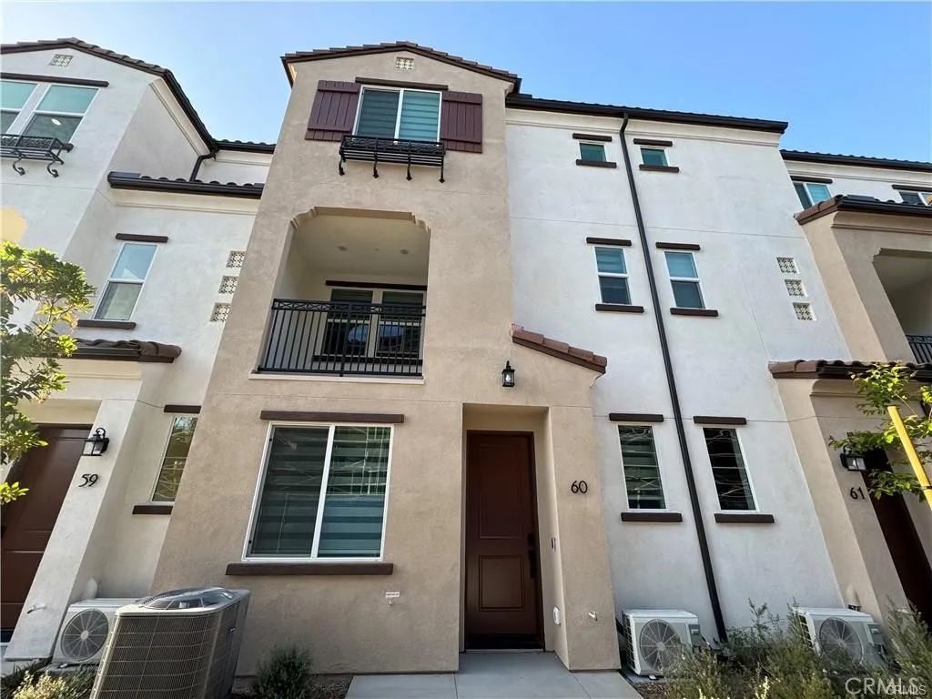 2317 W Broadway 60, Anaheim, CA 92804