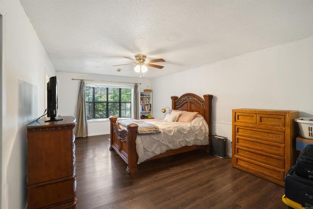 680 E German Lane, Conway, AR 72032