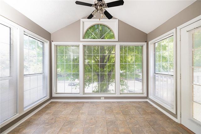 810 Gettysburg Place, Sandy Springs, GA 30350