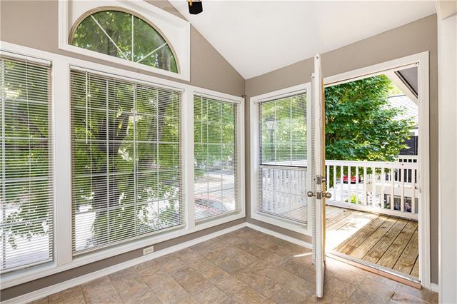810 Gettysburg Place, Sandy Springs, GA 30350