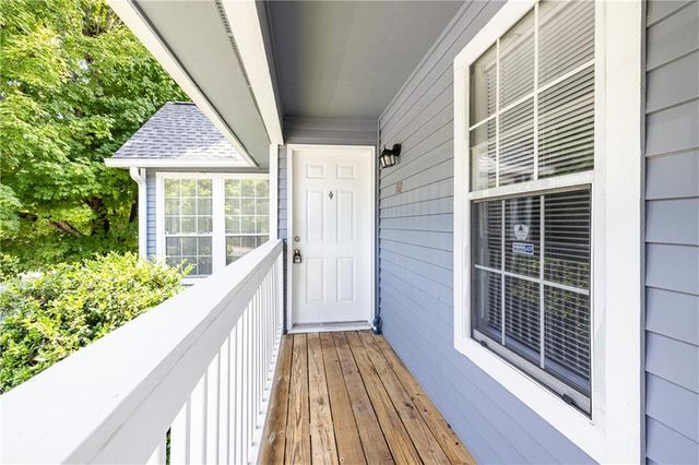810 Gettysburg Place, Sandy Springs, GA 30350