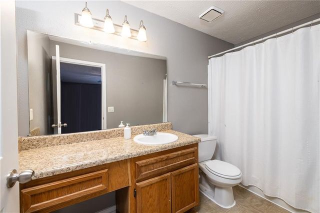 810 Gettysburg Place, Sandy Springs, GA 30350