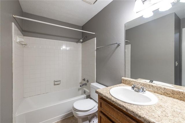 810 Gettysburg Place, Sandy Springs, GA 30350