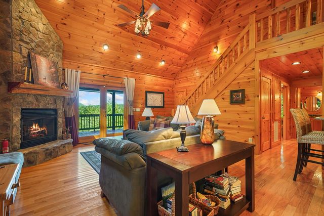 64 Grice Woods Road, Blue Ridge, GA 30513