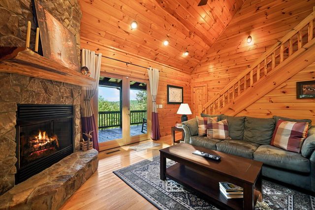 64 Grice Woods Road, Blue Ridge, GA 30513