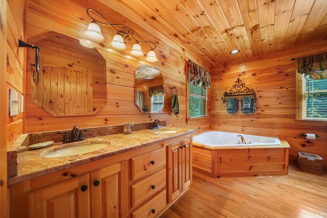 64 Grice Woods Road, Blue Ridge, GA 30513