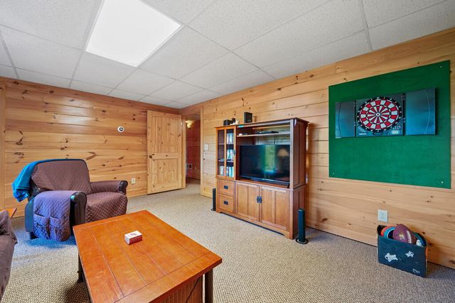 64 Grice Woods Road, Blue Ridge, GA 30513