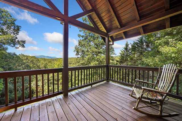 64 Grice Woods Road, Blue Ridge, GA 30513