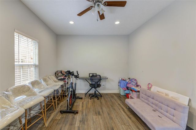 5318 Pebble Way Lane, Houston, TX 77041