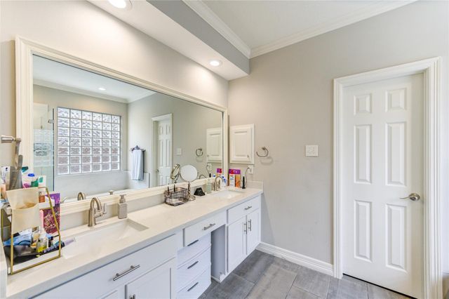 5318 Pebble Way Lane, Houston, TX 77041