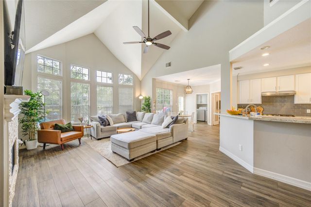 5318 Pebble Way Lane, Houston, TX 77041