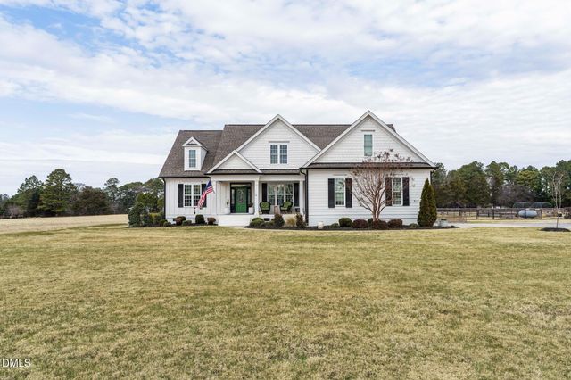 921 Tilghman Road, Dunn, NC 28334