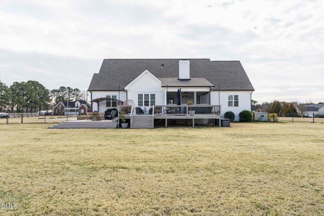 921 Tilghman Road, Dunn, NC 28334