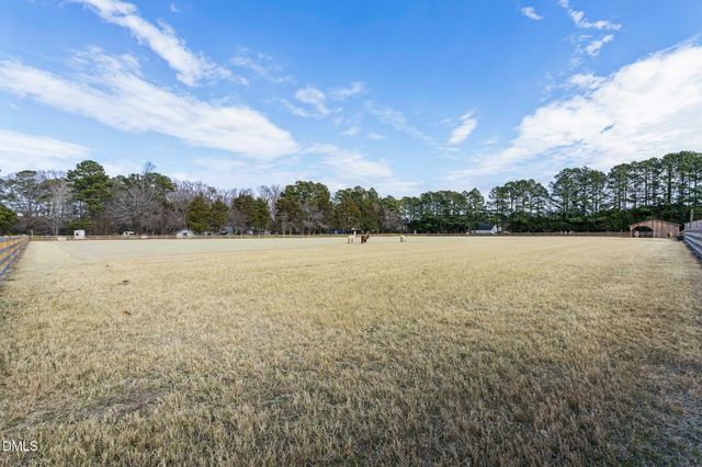 921 Tilghman Road, Dunn, NC 28334