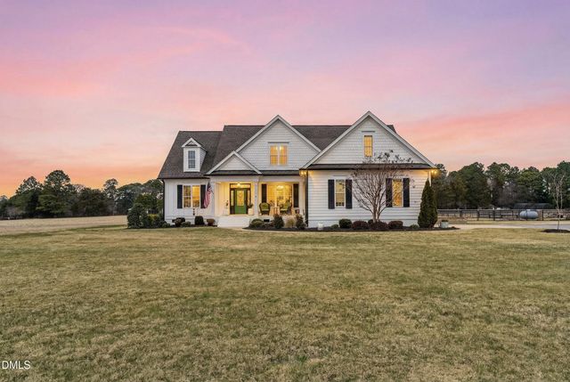 921 Tilghman Road, Dunn, NC 28334