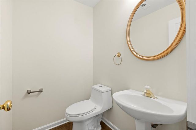 1124 Sadlers Way, Marietta, GA 30068