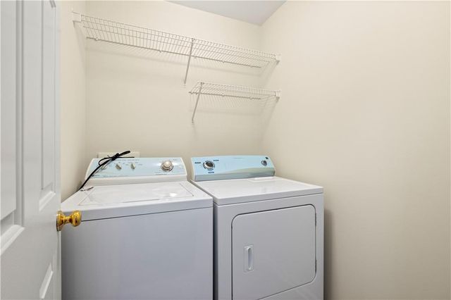 1124 Sadlers Way, Marietta, GA 30068