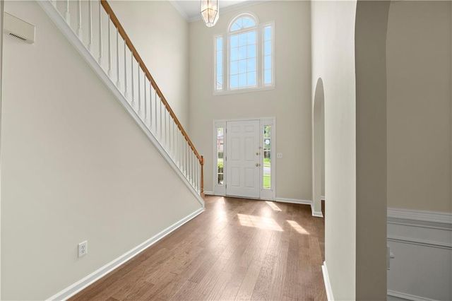 1124 Sadlers Way, Marietta, GA 30068