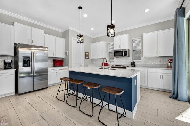 7701 S FAUL STREET, Tampa, FL 33616