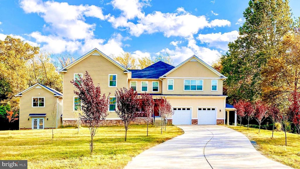 7313 BYRNELEY LN, Annandale, VA 22003