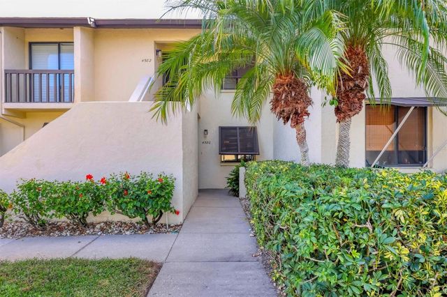 4580 LONGWATER 61, Sarasota, FL 34235