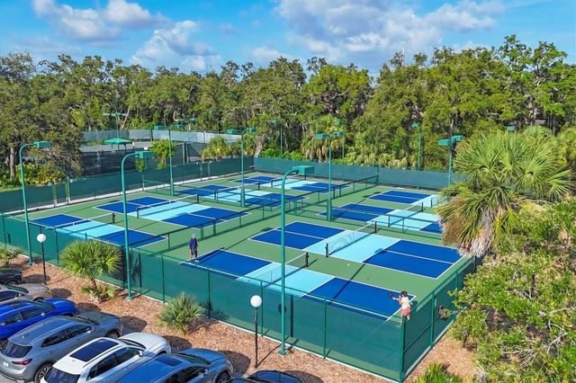 4580 LONGWATER 61, Sarasota, FL 34235