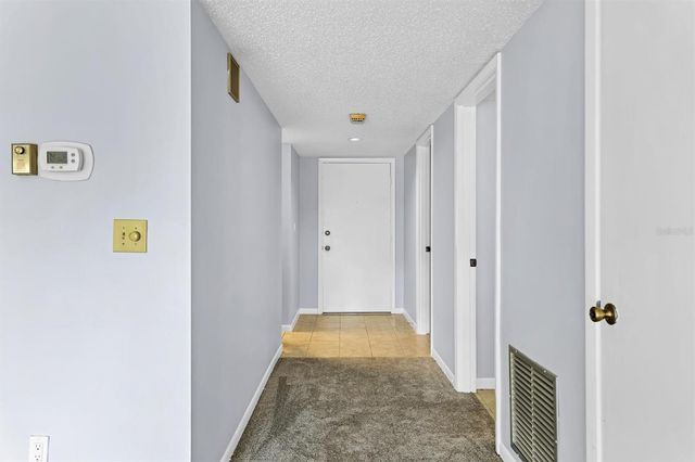 4580 LONGWATER 61, Sarasota, FL 34235