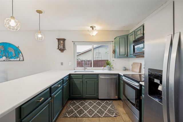 1021 E Peters Colony Road, Carrollton, TX 75007