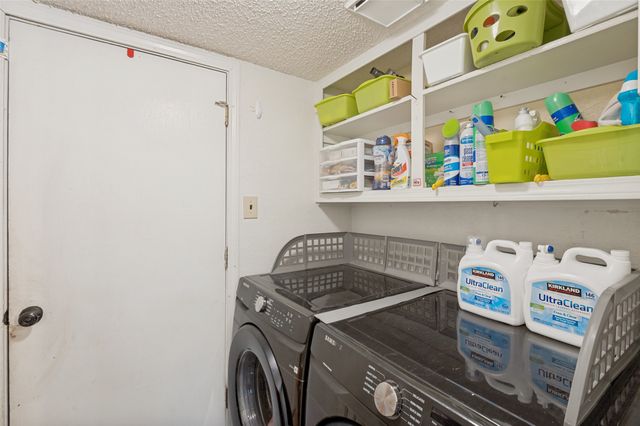 1021 E Peters Colony Road, Carrollton, TX 75007