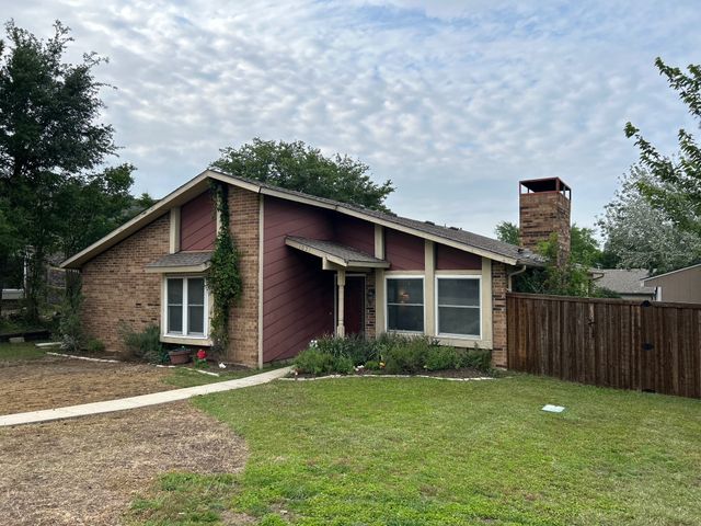 1021 E Peters Colony Road, Carrollton, TX 75007