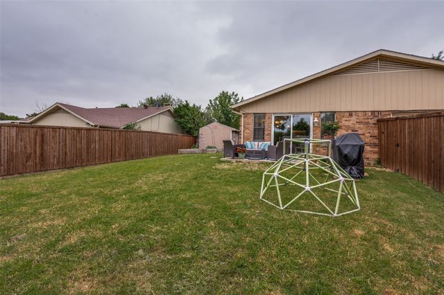 1021 E Peters Colony Road, Carrollton, TX 75007