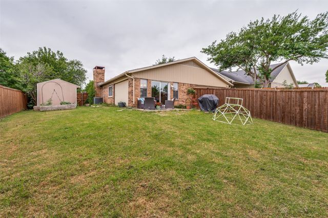 1021 E Peters Colony Road, Carrollton, TX 75007