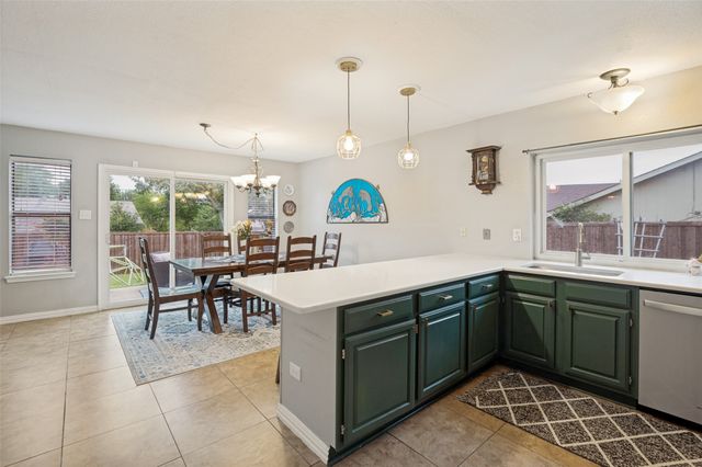 1021 E Peters Colony Road, Carrollton, TX 75007