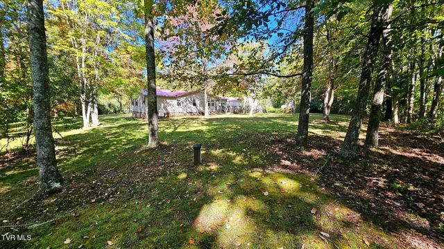 9166 Gilliam School Road, Wise, VA 24293