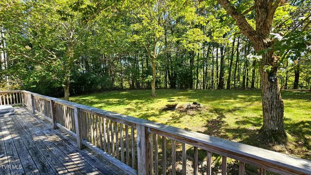 9166 Gilliam School Road, Wise, VA 24293