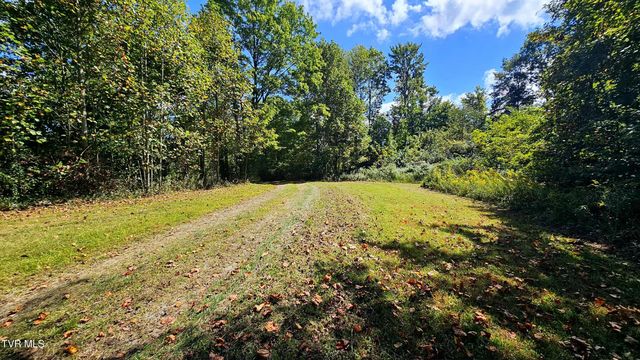 9166 Gilliam School Road, Wise, VA 24293