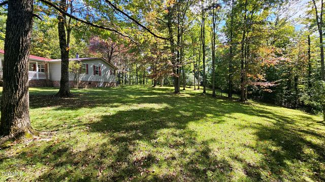 9166 Gilliam School Road, Wise, VA 24293